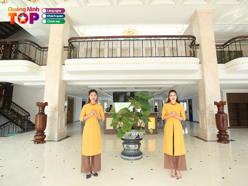 Doi-net-gioi-thieu-ve-sen-vang-massage-tri-lieu1-quangninhtoplist