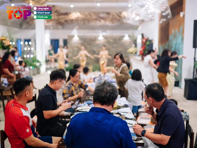 Cong-ty-co-phan-dau-tu-le-hong-phong-nha-hang-iseafood-ha-long-quangninhtoplist