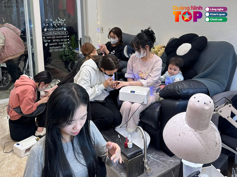 Classy-nail-quangninhtoplist