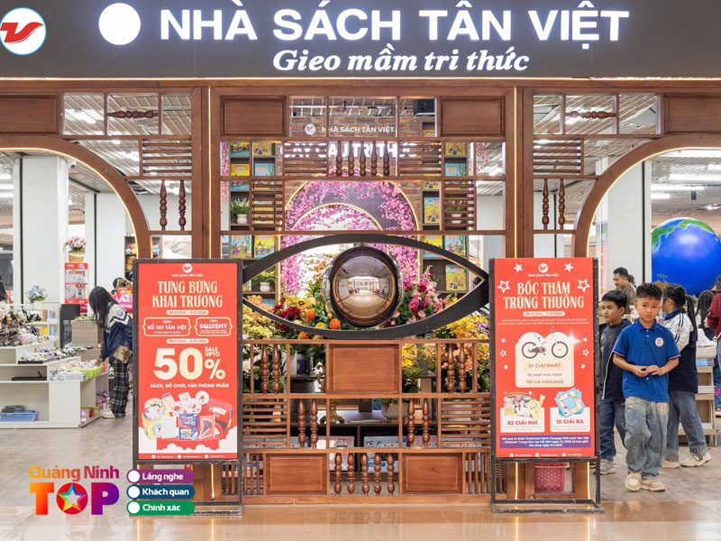 Tan-Viet-Bookstore-Quangninhtoplist