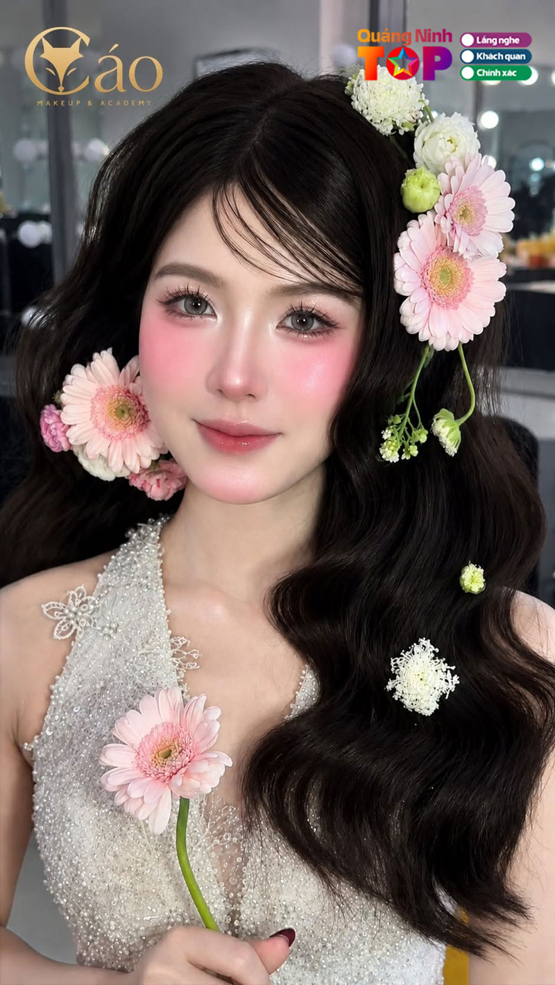 Tu-Hoc-Trang-Diem-Den-Hinh-Thanh-Phong-Cach-Ca-Nhan-Quangninhtoplist